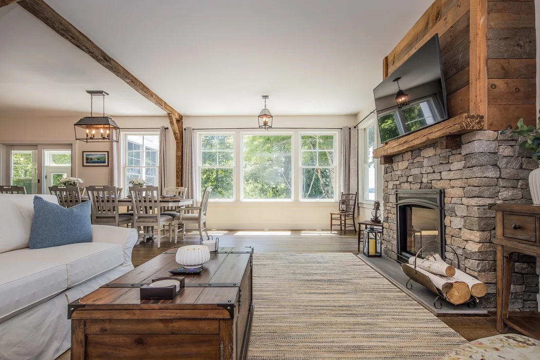 Photo of 1 W. Crystal Haven