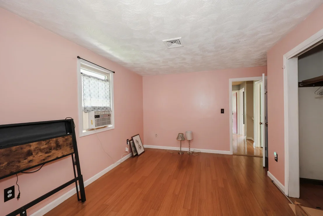 Photo of 22 Holton