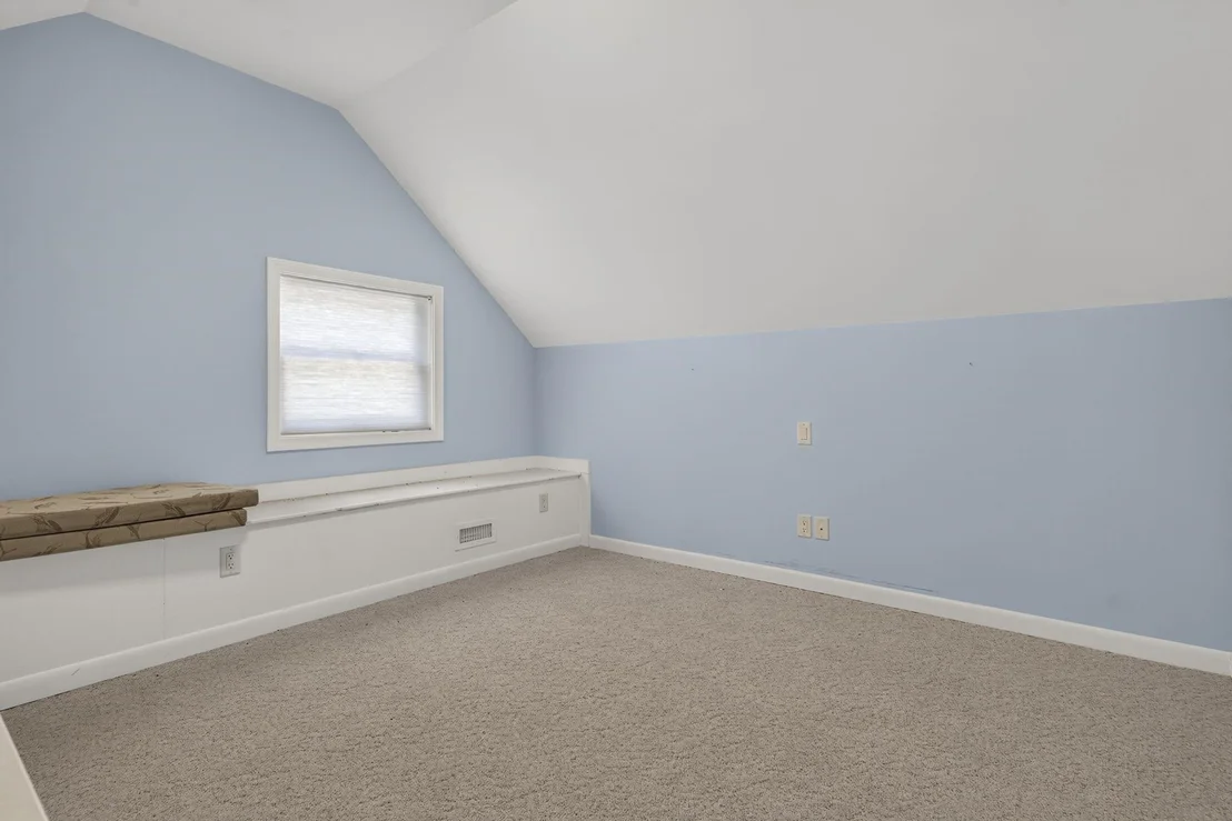 Photo of 536 Whitney