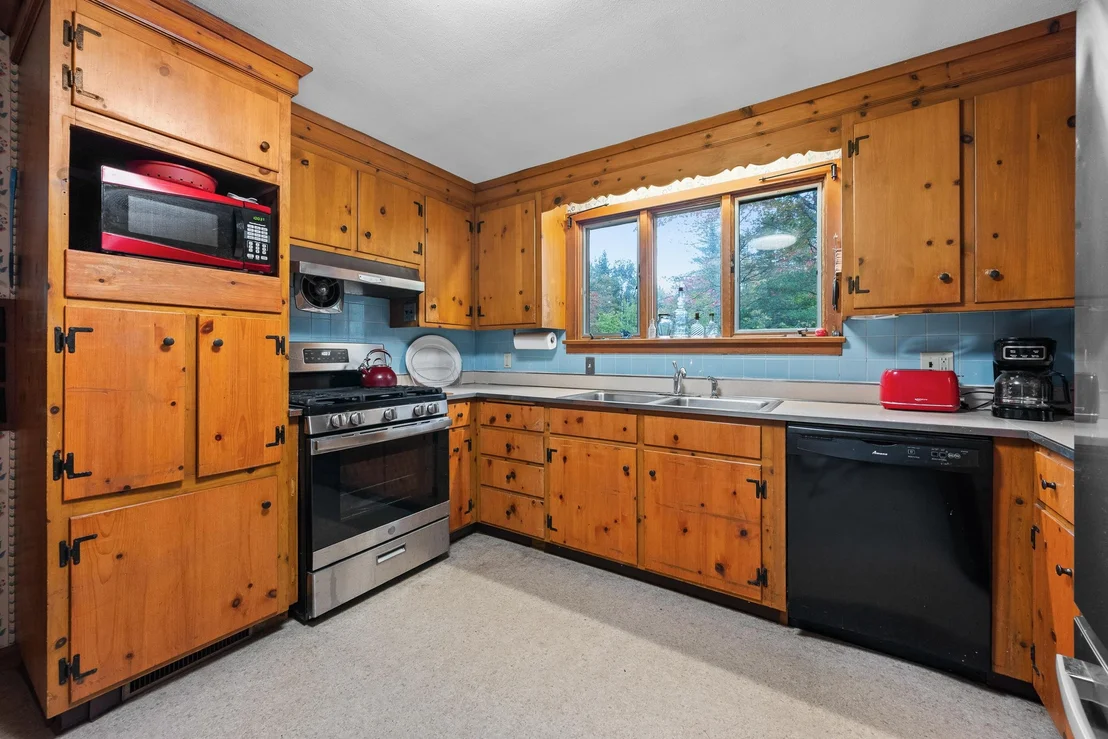 Photo of 515 Intervale Crossroad