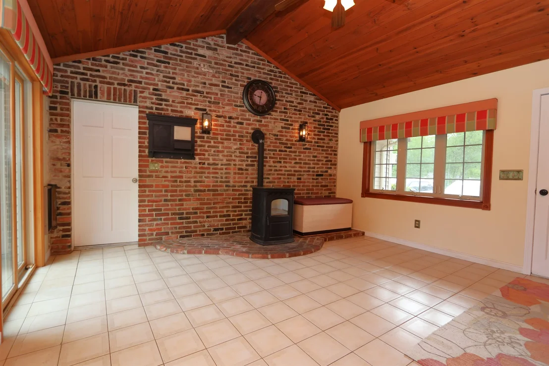 Photo of 18 Smith Corner