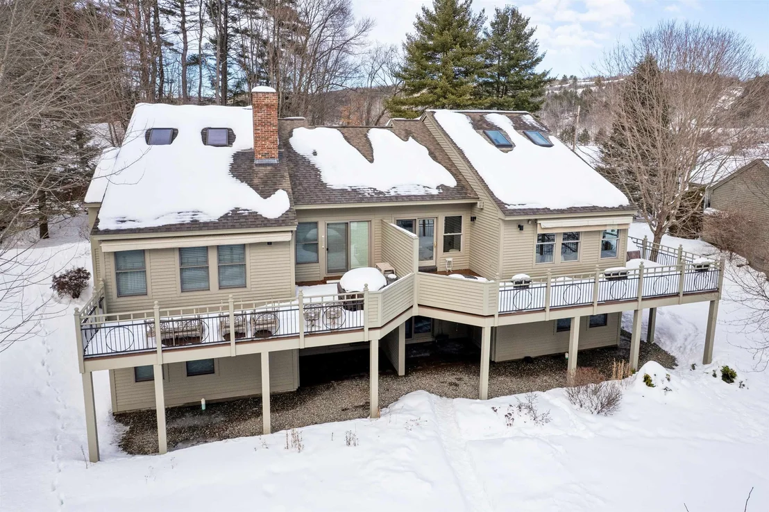 Photo of Unit 3B at 580 Murphys