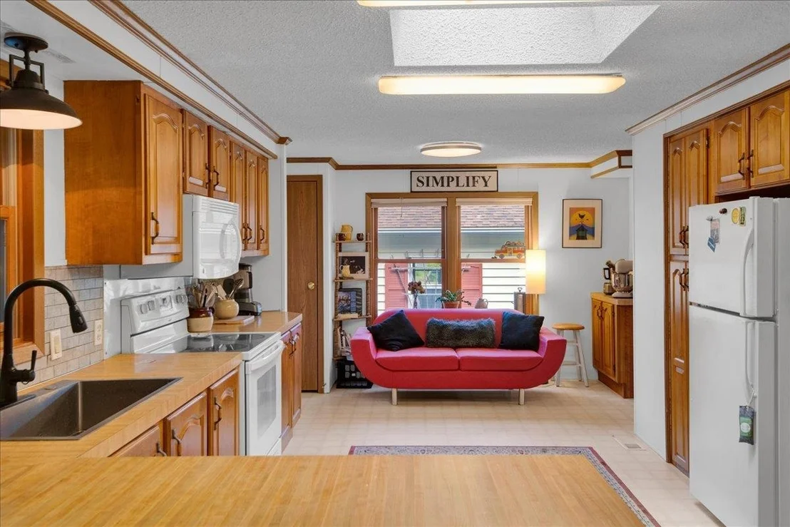 Photo of 107 Williston Woods