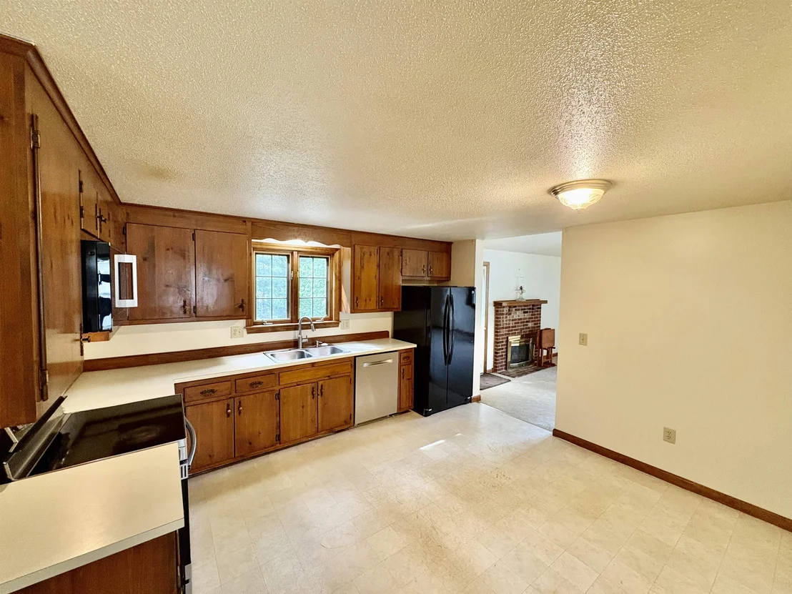 Photo of 15 Topaz