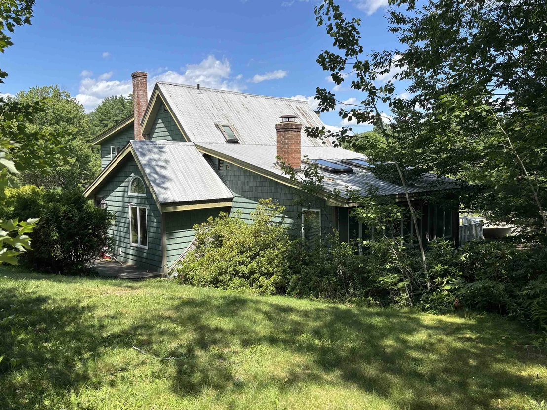 Photo of 339 Burnham