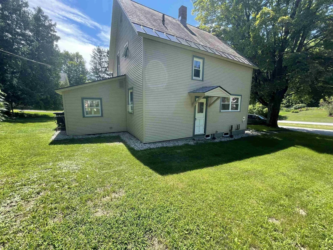 Photo of 32 Pleasant