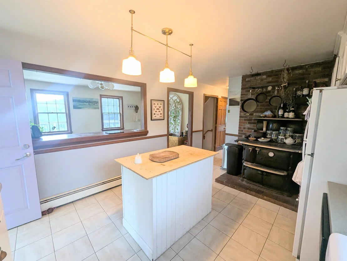 Photo of 3954 West Barnet