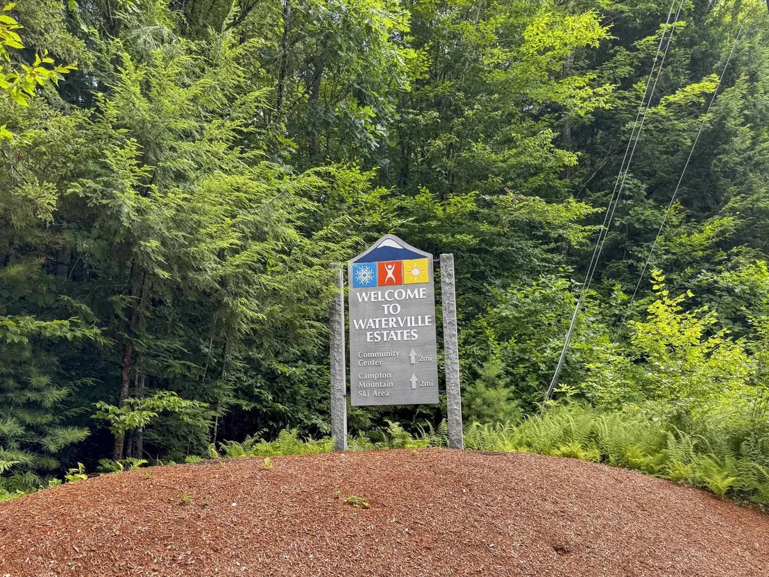 Photo of 136 Summit