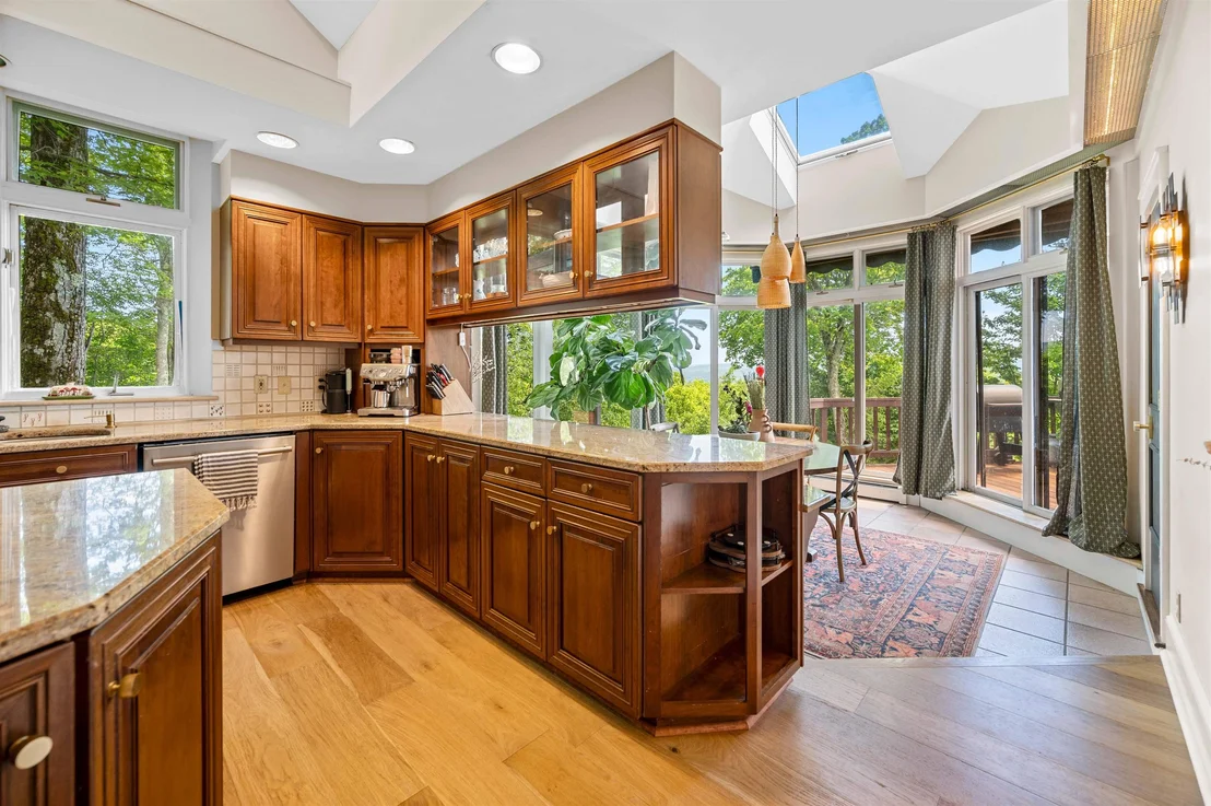 Photo of 119 Pinnacle