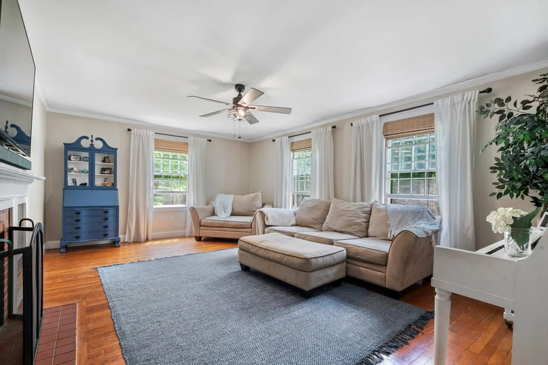 Photo of 26 Garrison