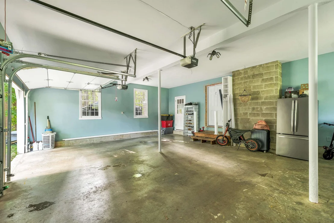 Photo of 9 Meadowview