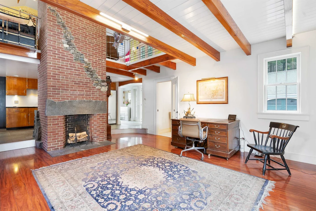 Photo of 408 Ridge