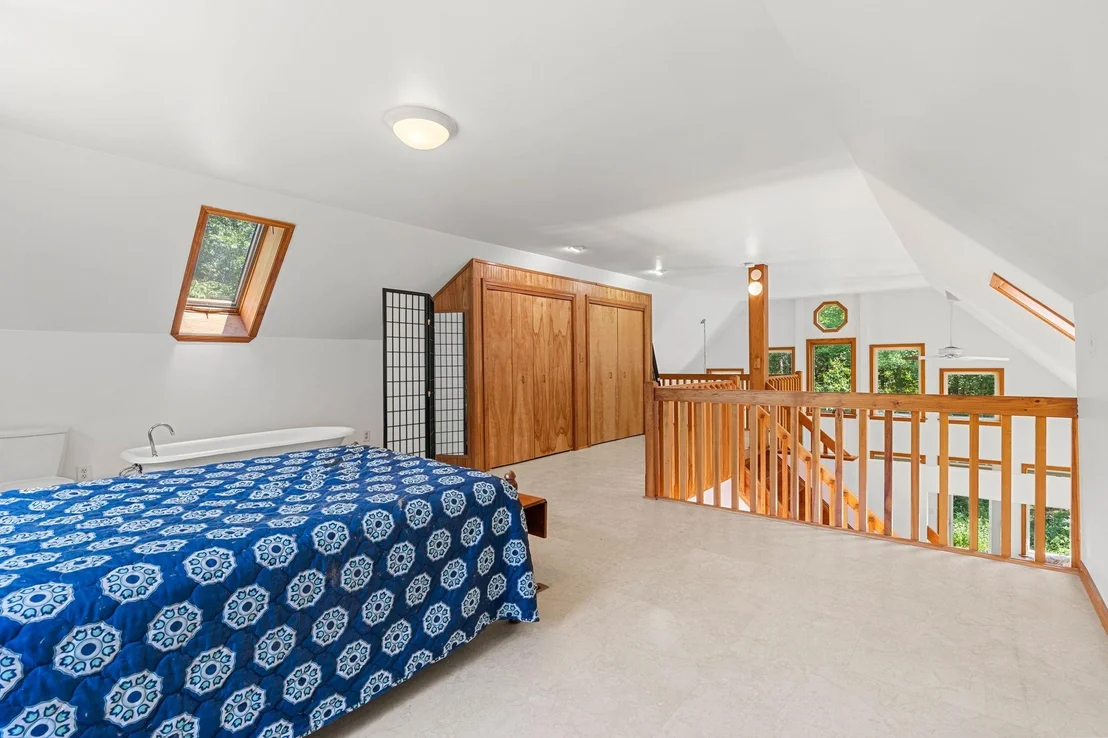 Photo of 33 Mountain View
