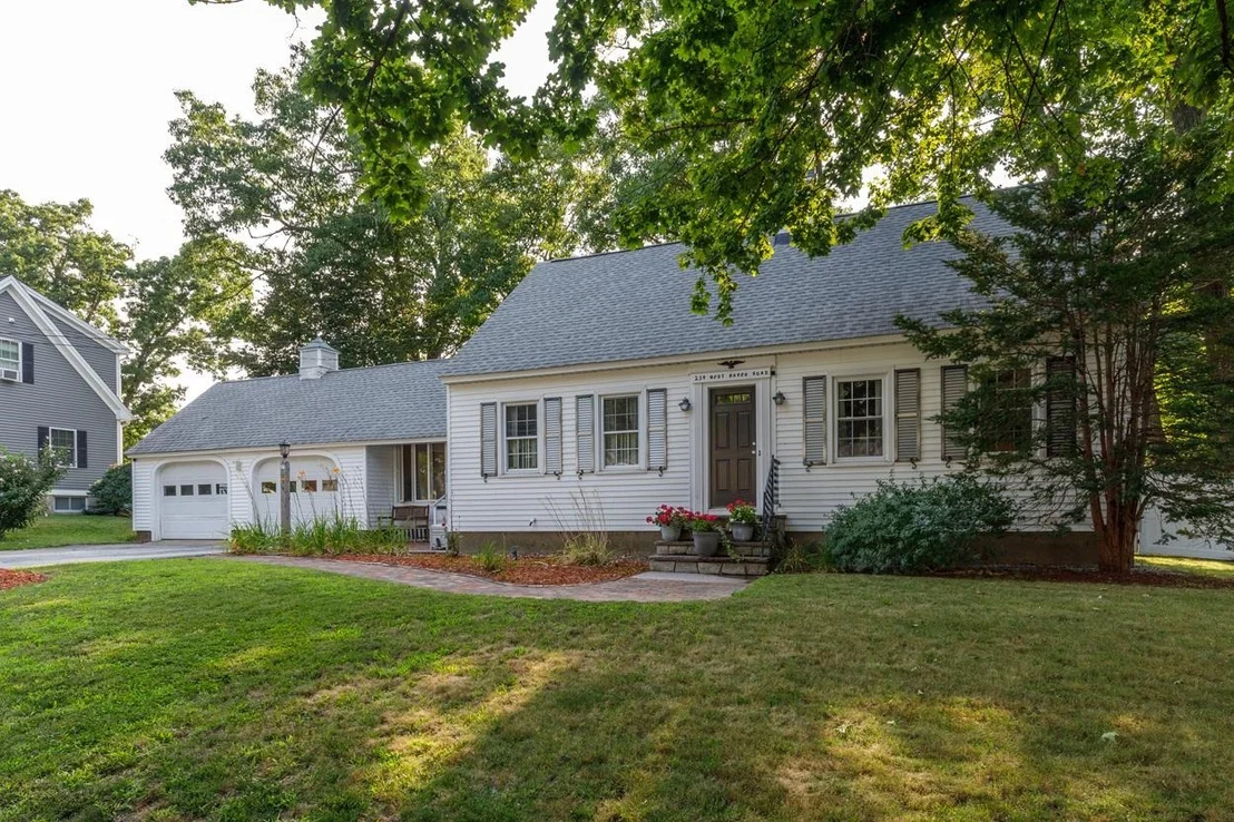 Photo of 234 W Haven
