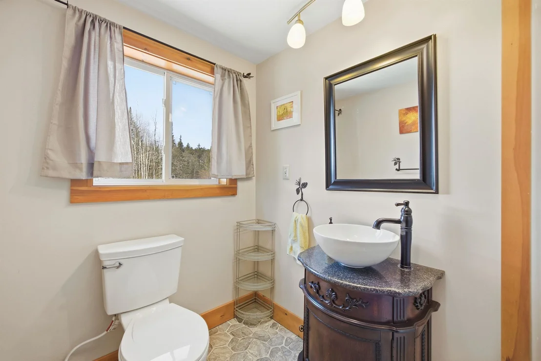 Photo of 3190 Granby