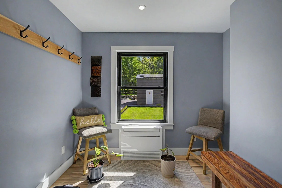 Photo of 239 Maple N