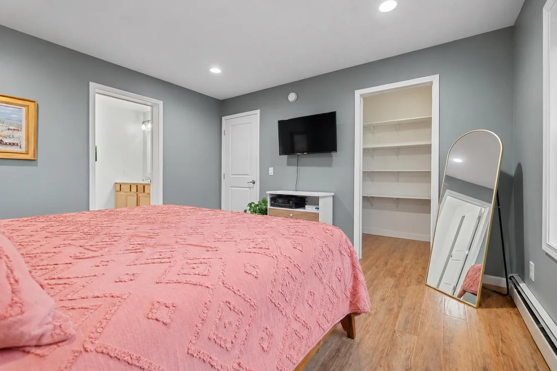 Photo of Unit LOT7 at 100 Townline