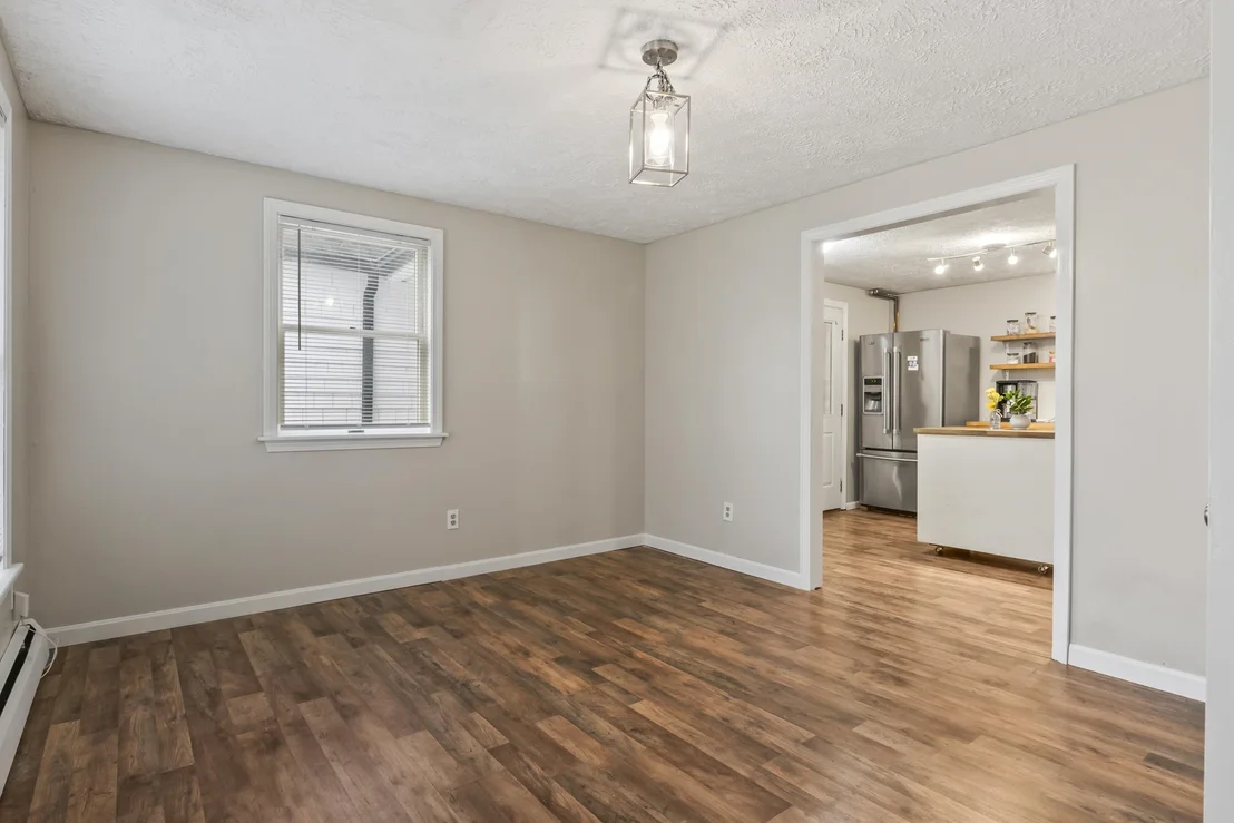 Photo of 35 Buttonwood