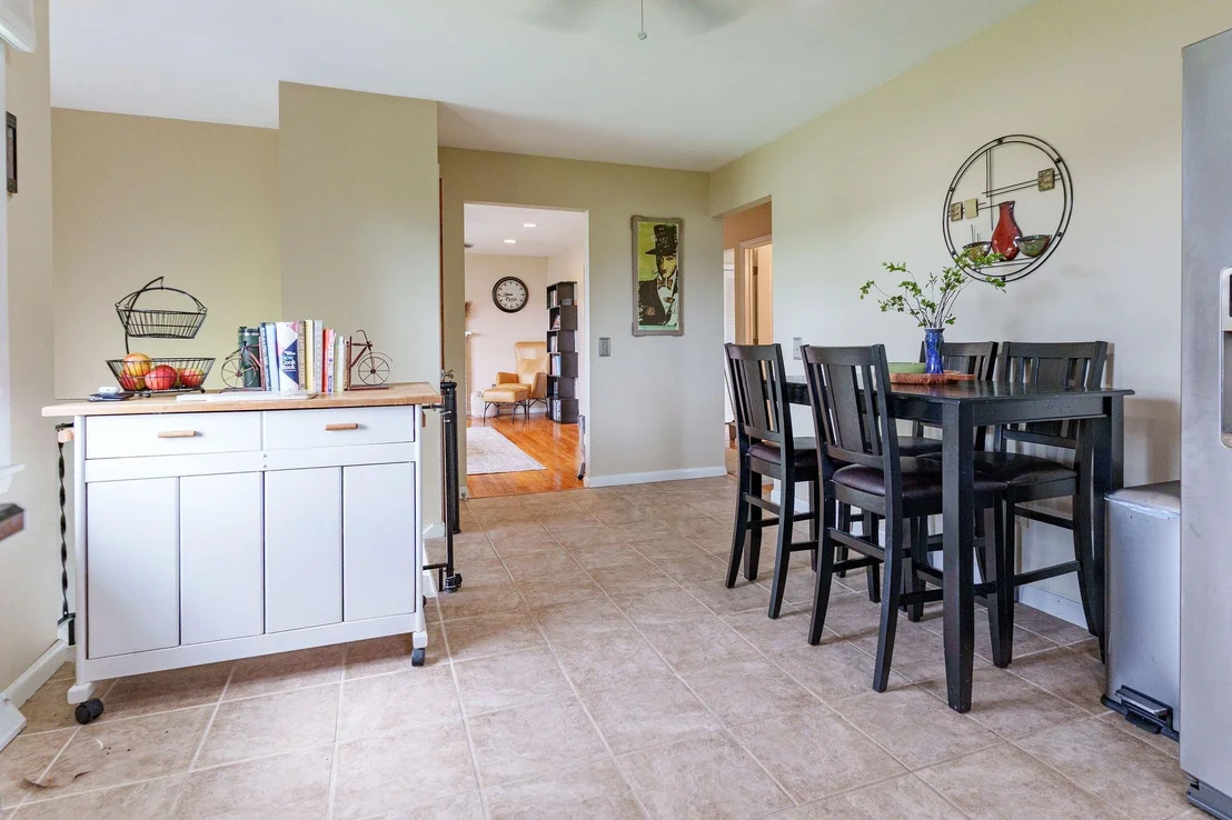 Photo of 2515 Mountain View