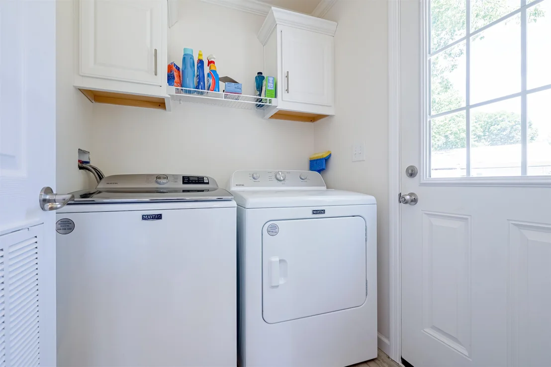 Photo of 139 Robinhood