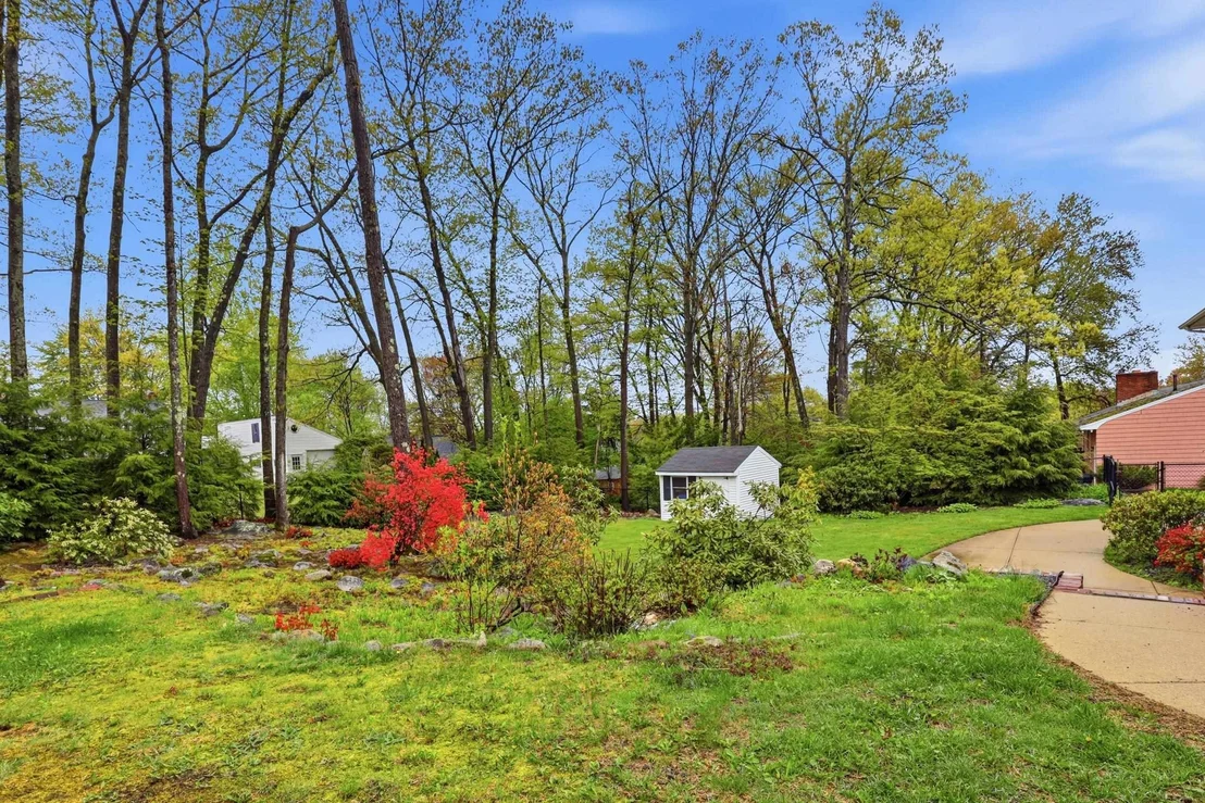 Photo of 34 Beverly