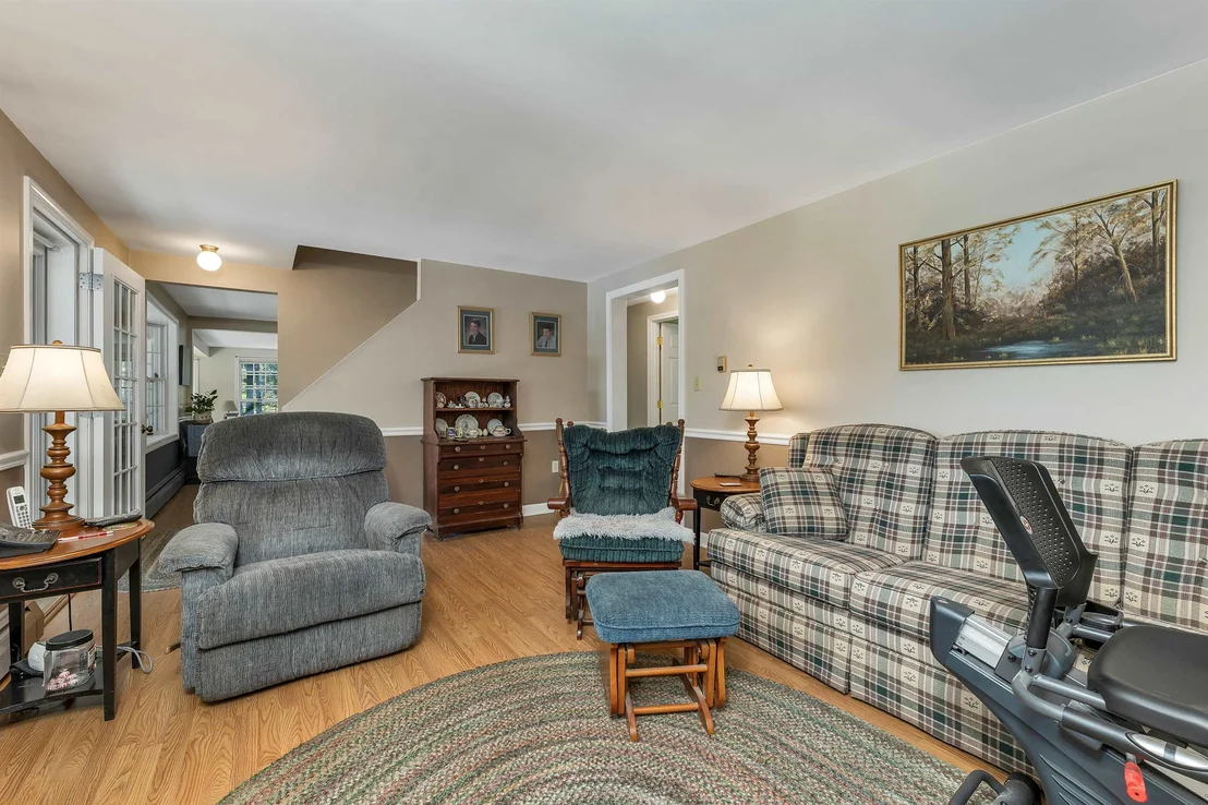 Photo of 15 Ledgewood