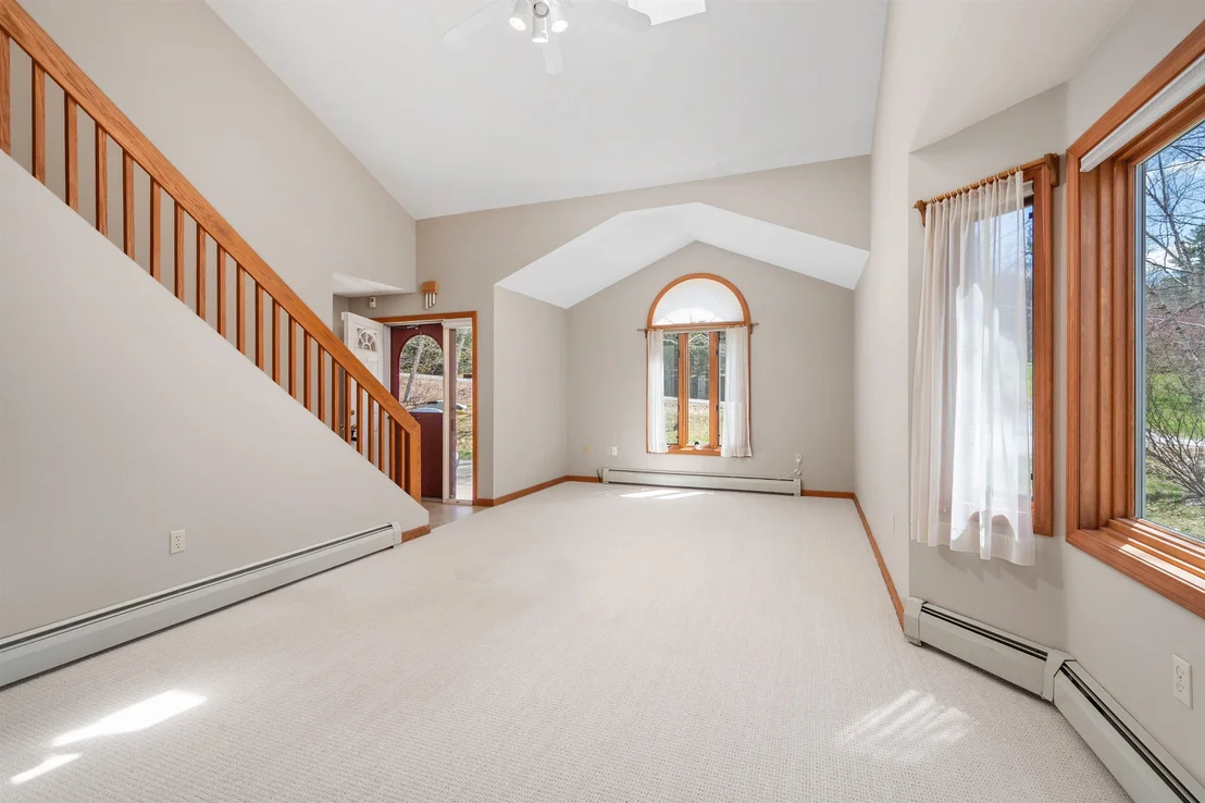 Photo of 265 Upper Birch