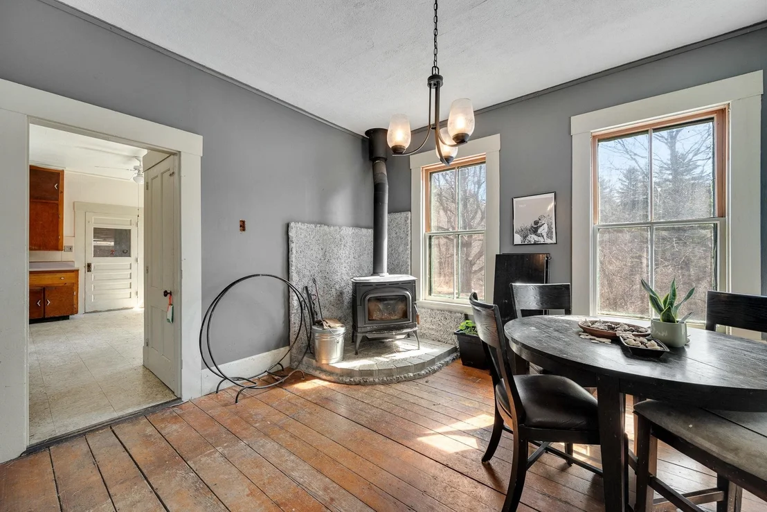 Photo of 546 Anderson