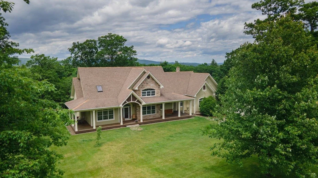 Photo of 55 Chestnut Hill