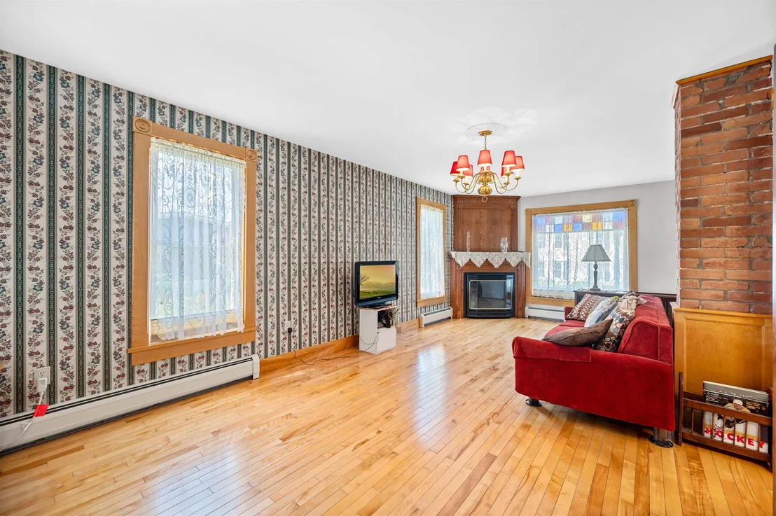 Photo of 55 Maple