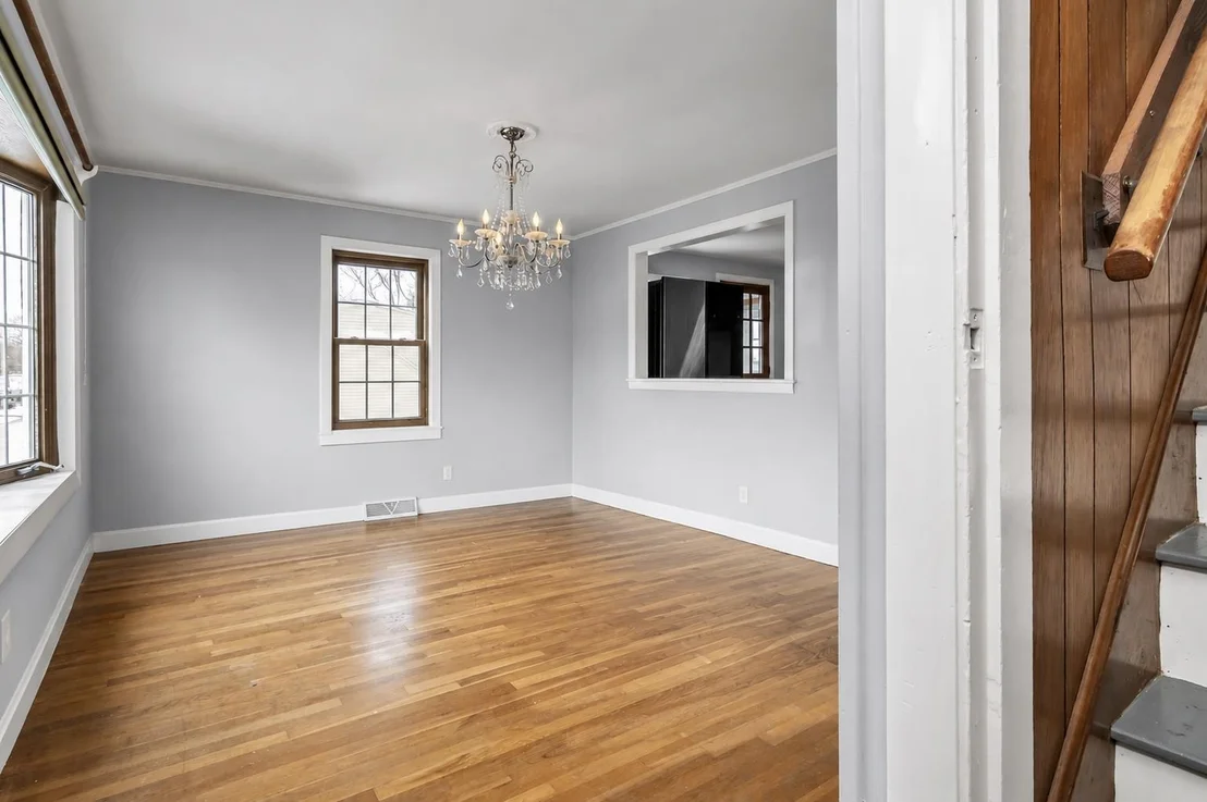 Photo of 354 Seames
