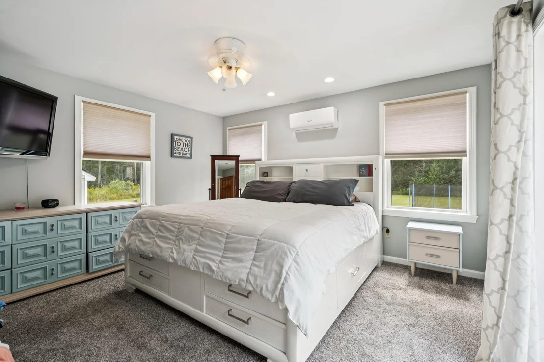 Photo of 37 Riverside