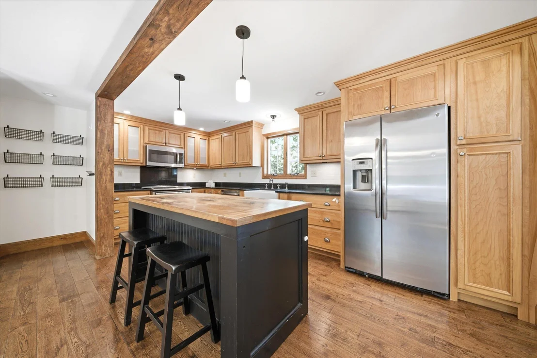Photo of 302 Forest