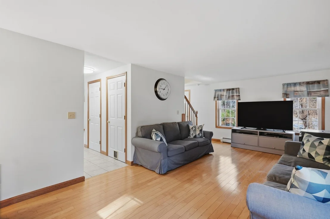 Photo of 4 Smith Corner