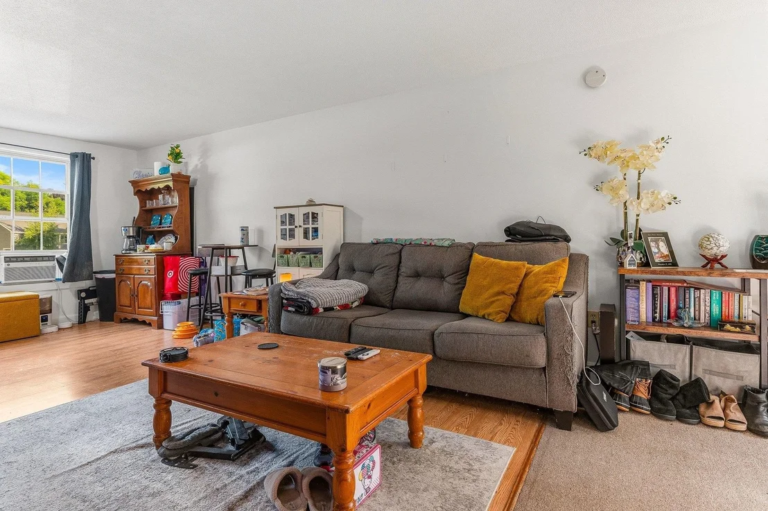 Photo of Unit 8 at 8 Cricket Brook