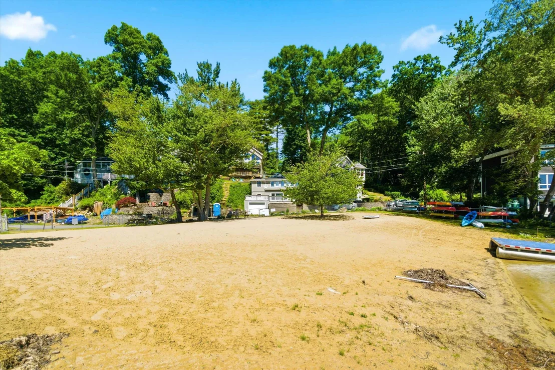 Photo of 18 Third
