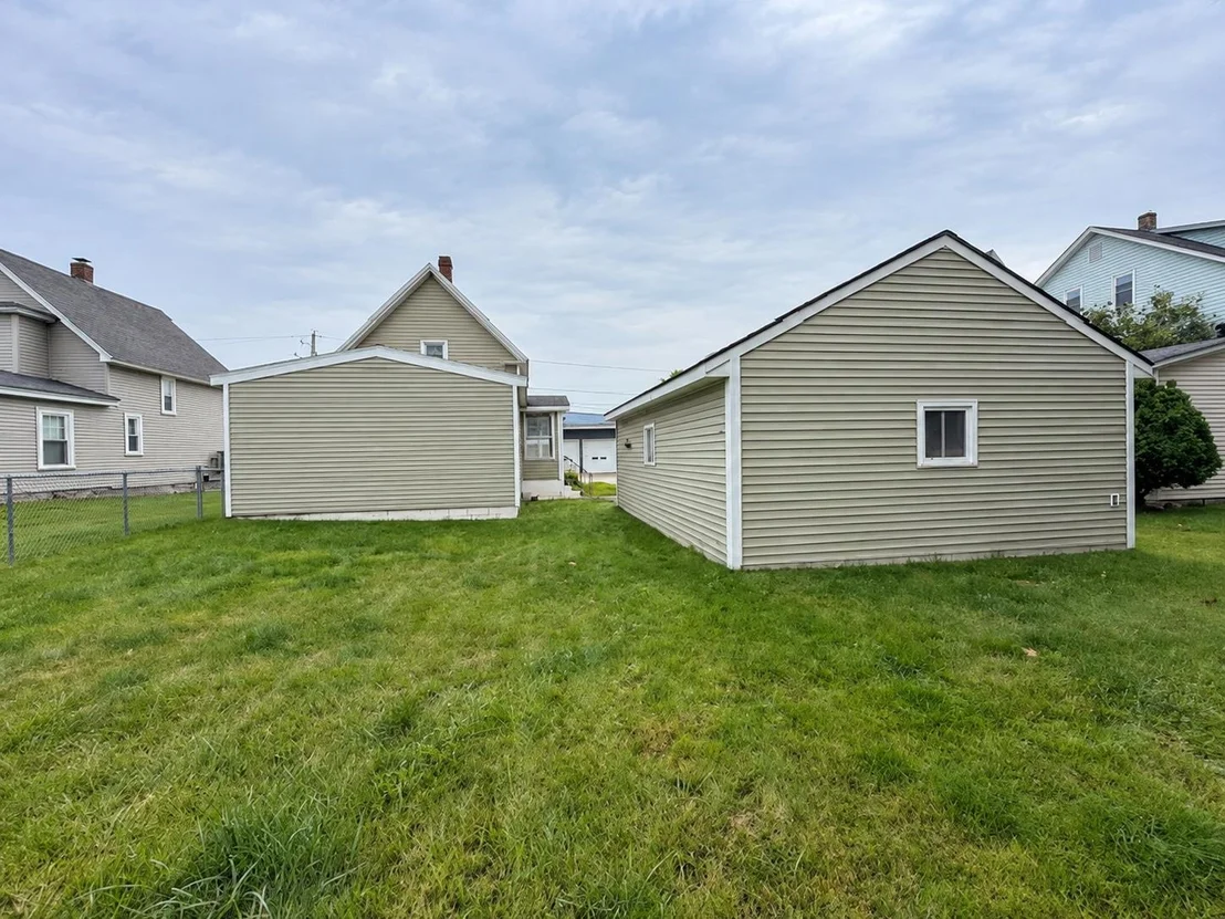 Photo of 867 4Th