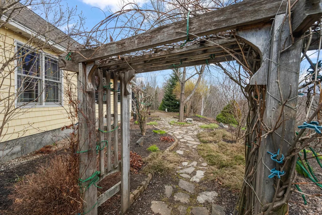 Photo of 302 Howard