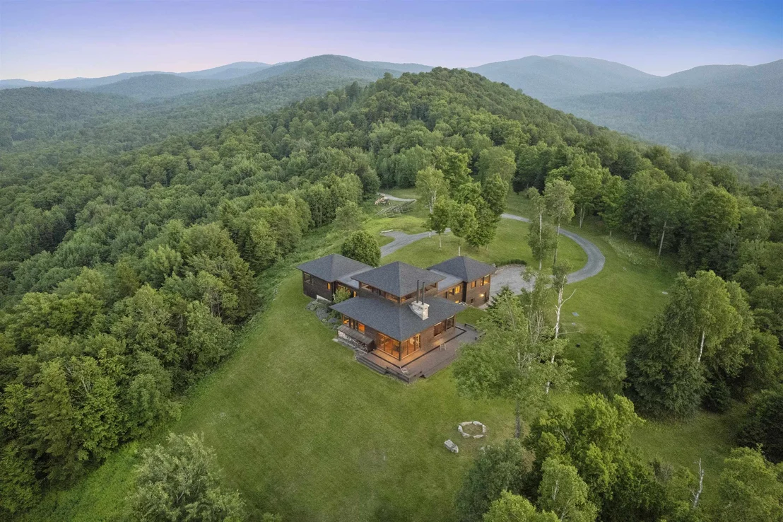 Photo of 287 Bennett
