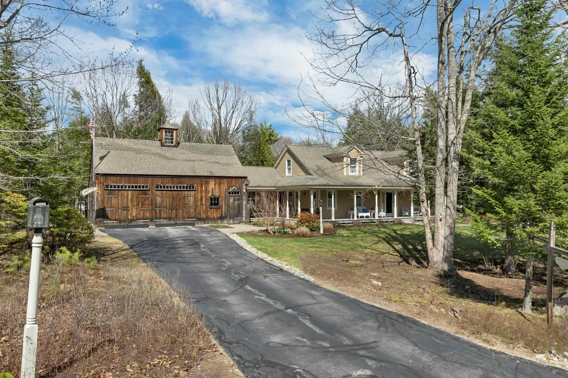 Photo of 1 River Heights