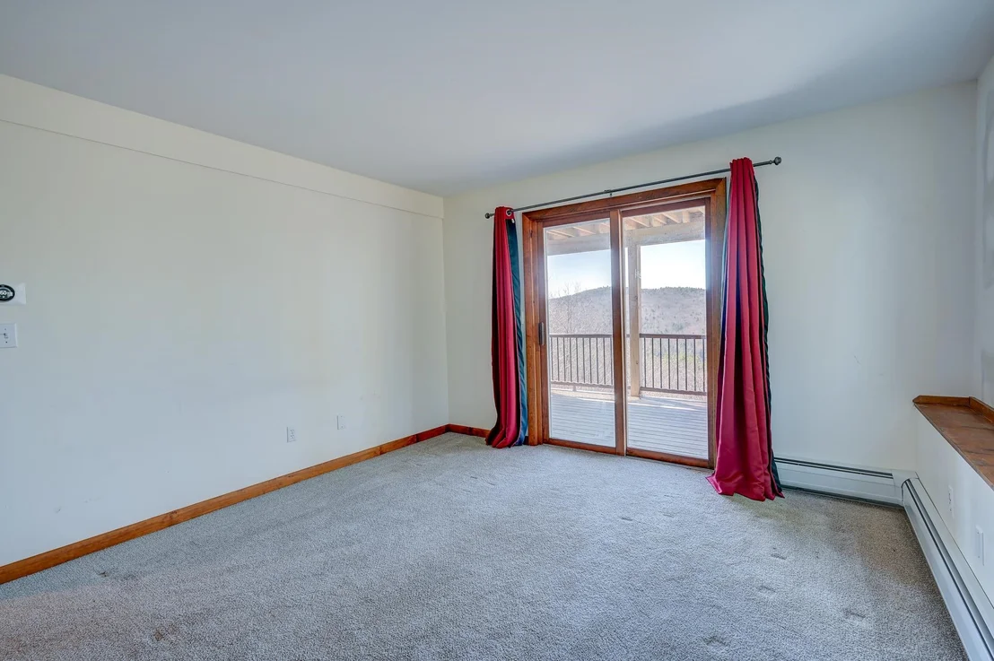 Photo of 27 Upper Lake View