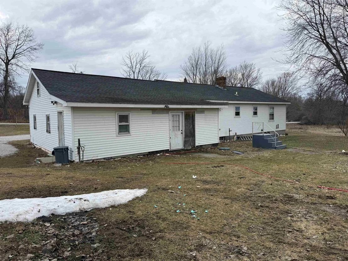 Photo of 2459 Highgate