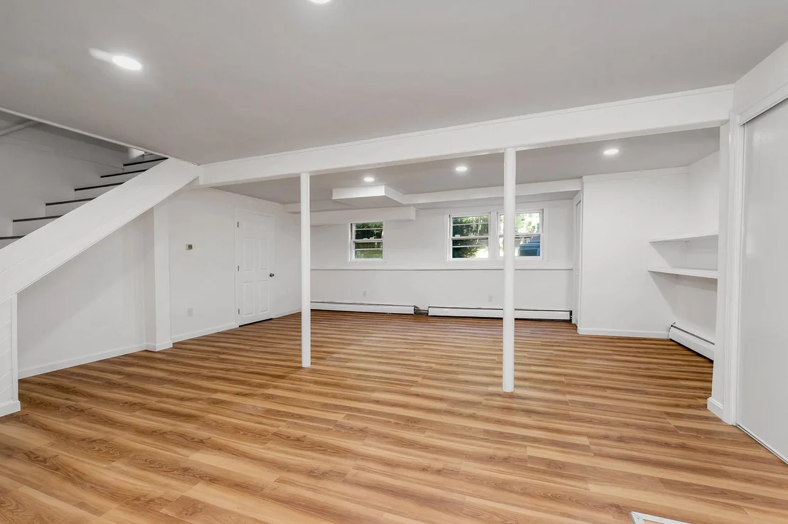 Photo of 172 Warner Hill