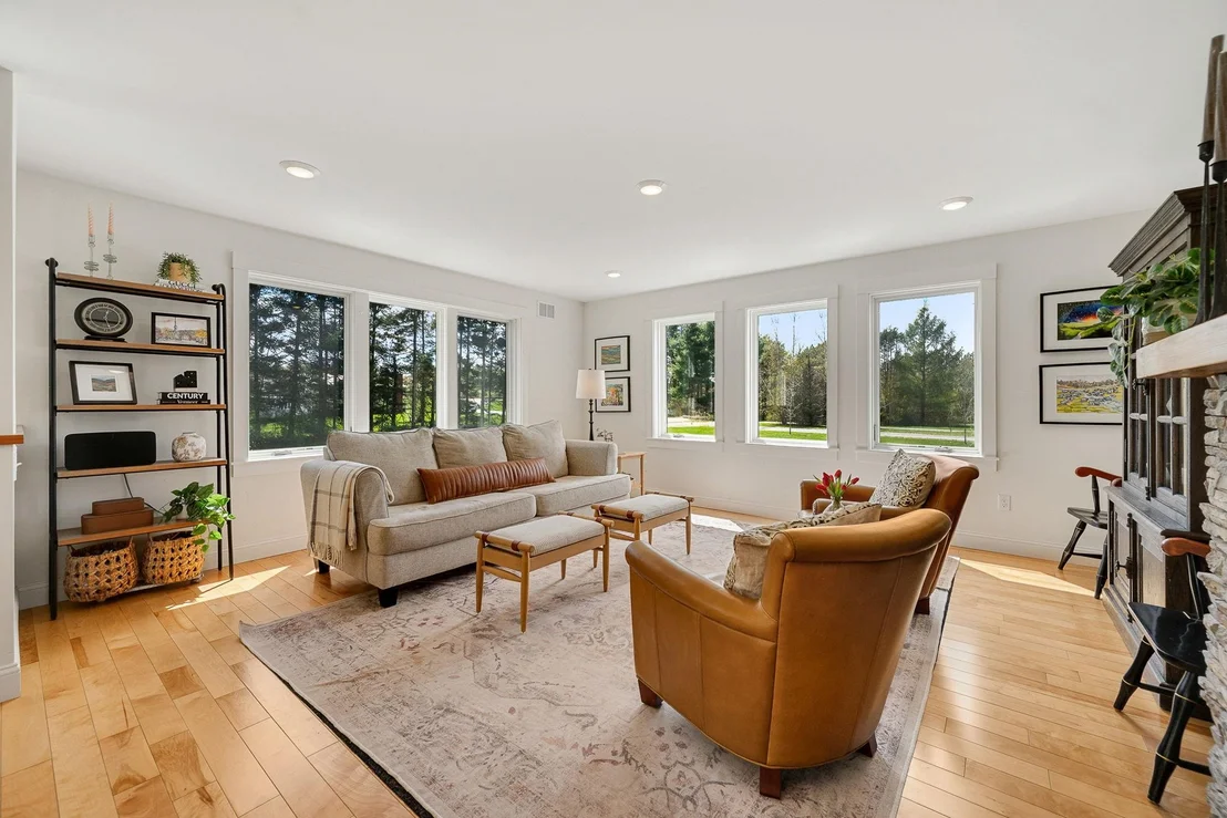 Photo of 17 Winding Brook