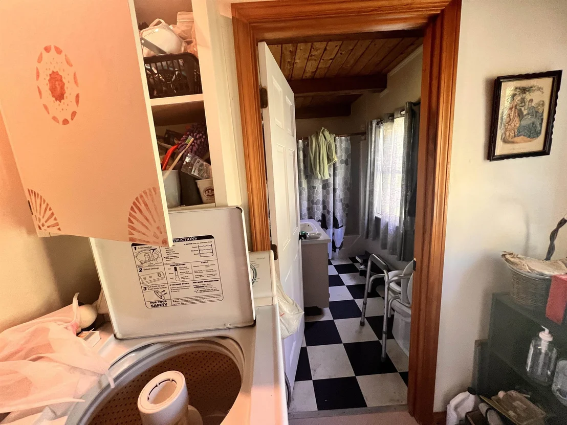 Photo of 2799 County