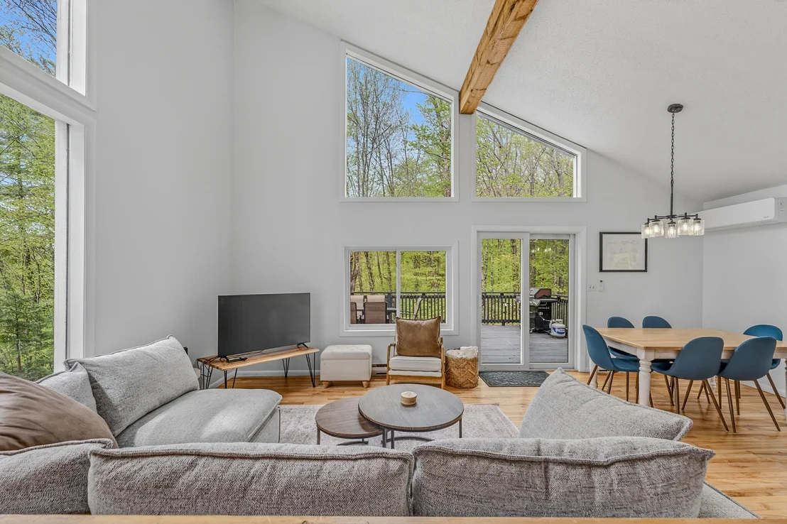 Photo of 5 Bell Valley