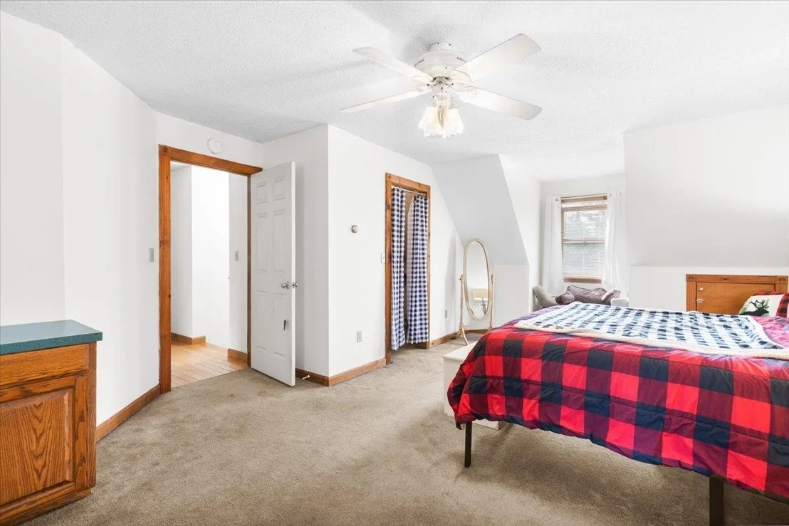 Photo of 99 Whitefield