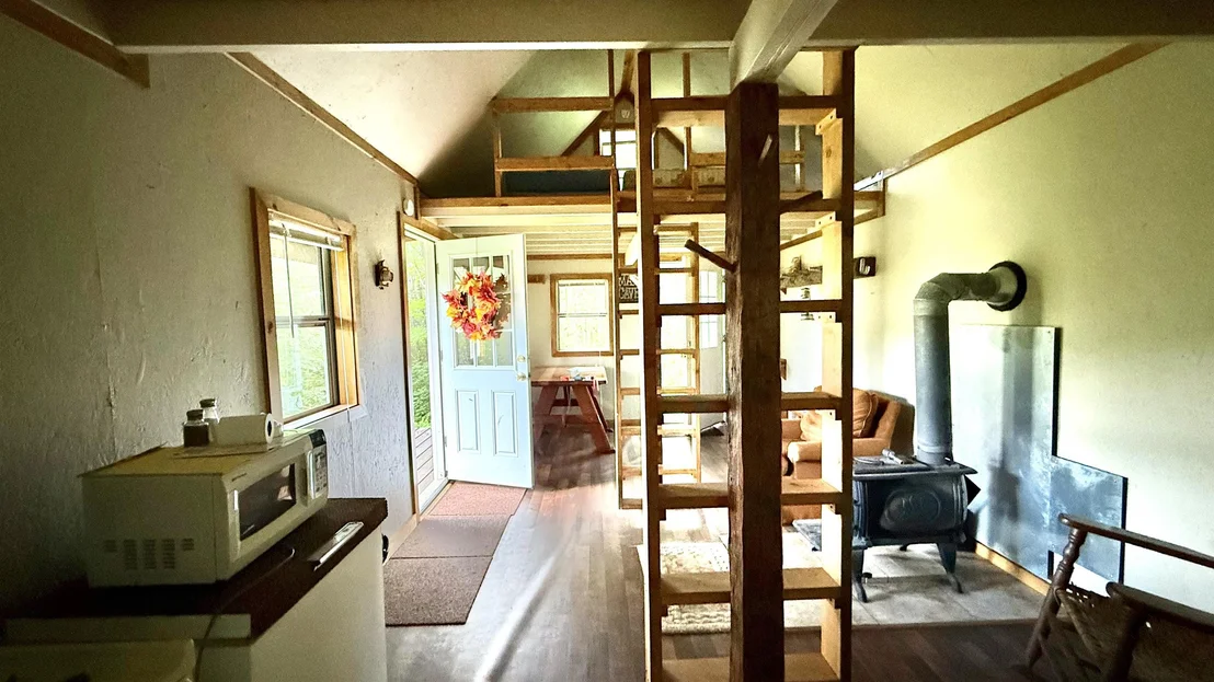 Photo of 2075 Codding Hollow