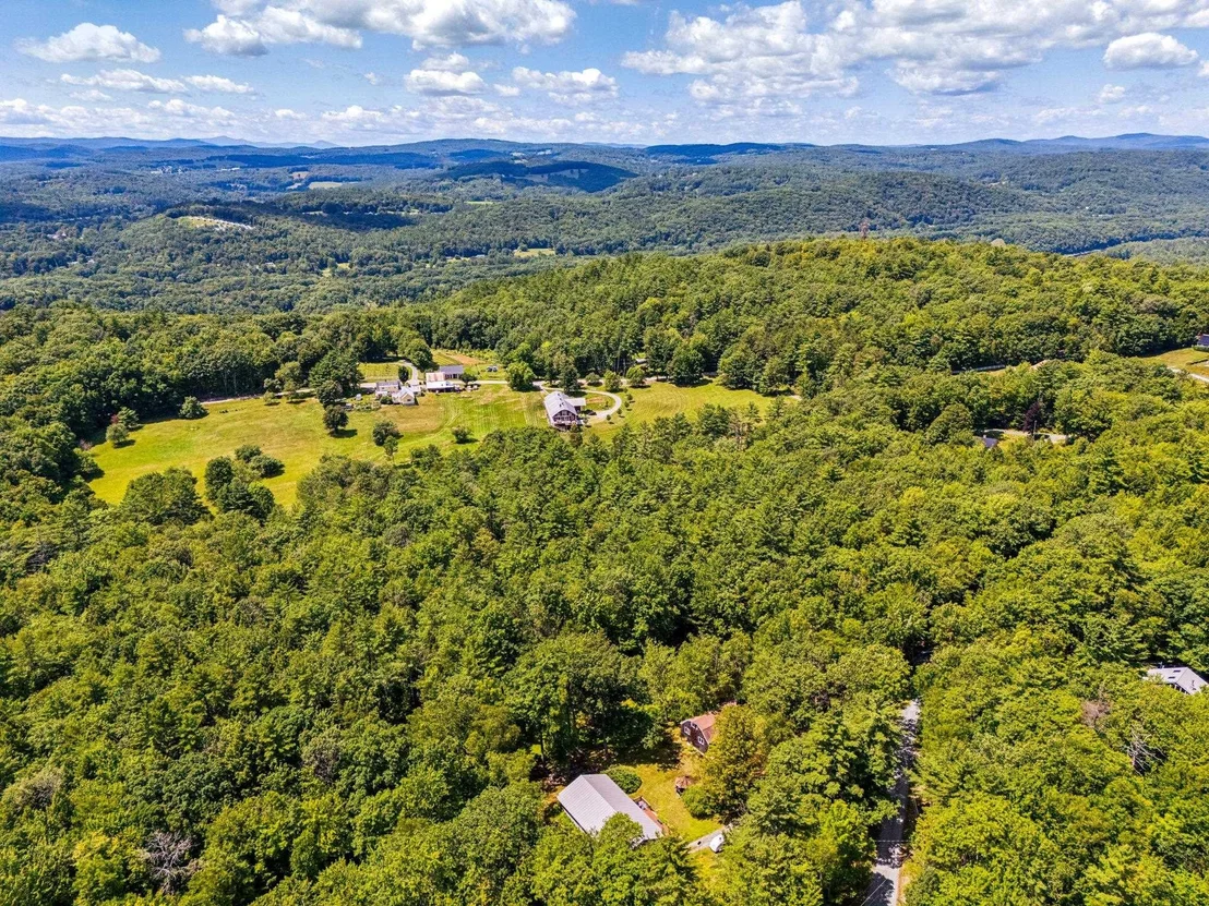 Photo of 72 Ledge
