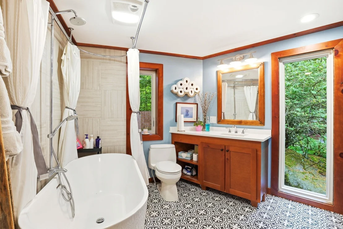 Photo of 8 Orchard